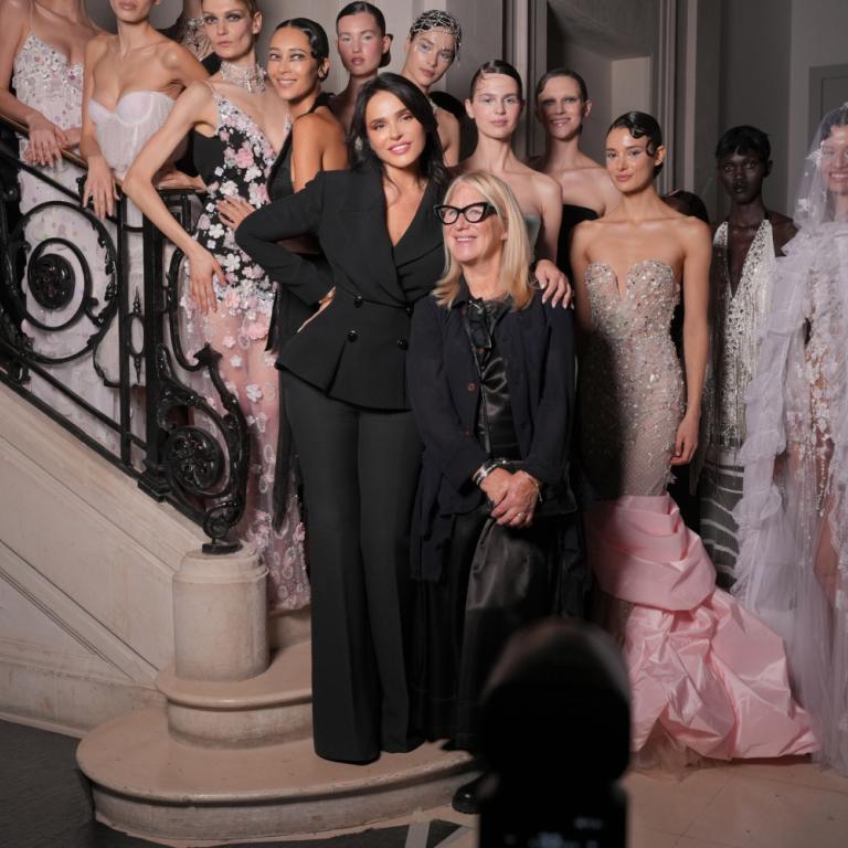 Από το ατελιέ της Αθήνας στο Παρίσι: Tο couture ταξίδι της Σίλιας Κριθαριώτη