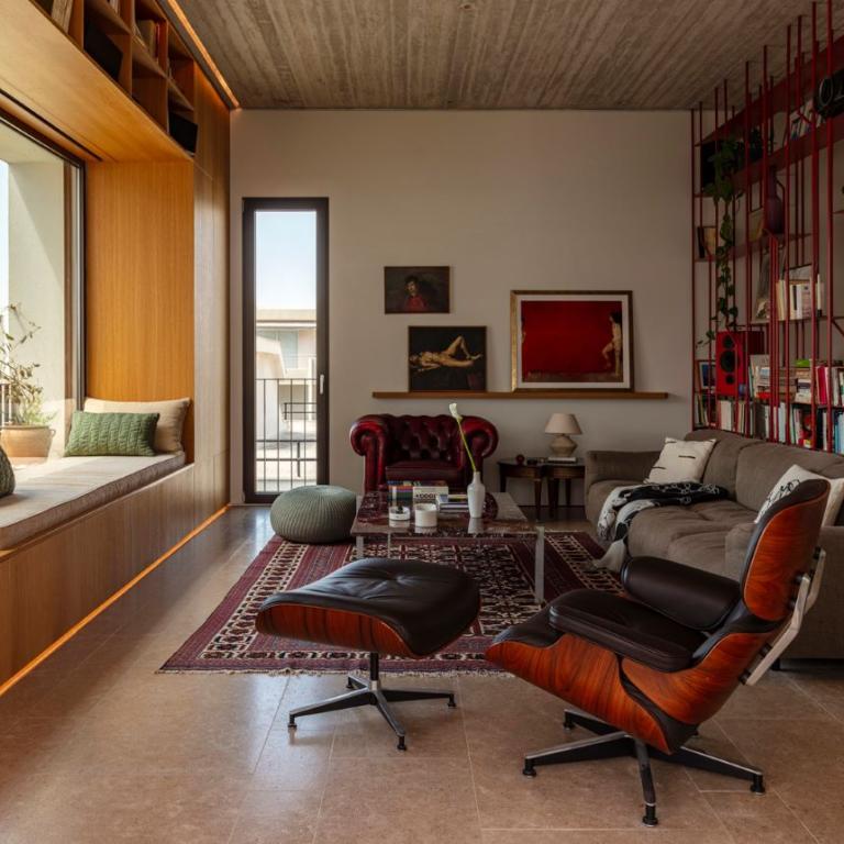 Μια κατοικία για δύο οικογένειες