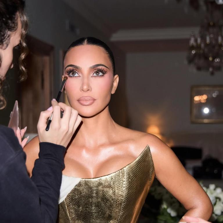 Κιμ Καρντάσιαν/Instagram: @makeupbyariel