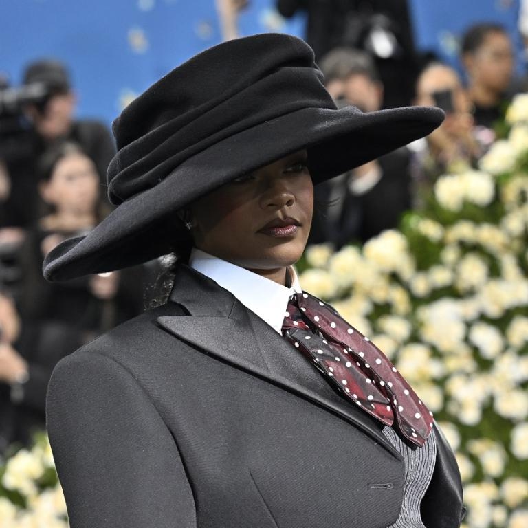 Η Ριάνα στο MET Gala 2025