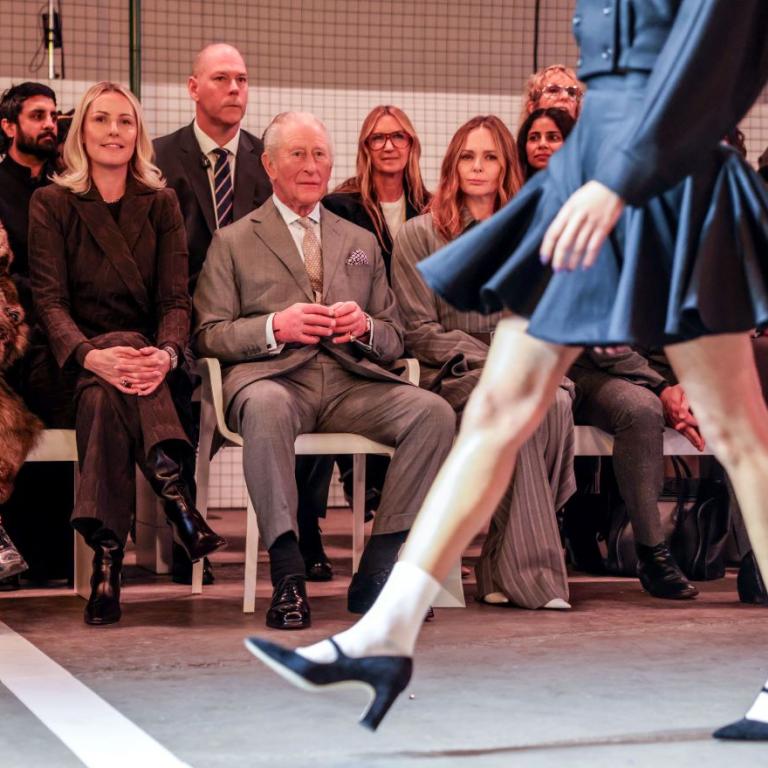 Ο βασιλιάς Κάρολος στην Εβδομάδα Μόδας του Λονδίνου