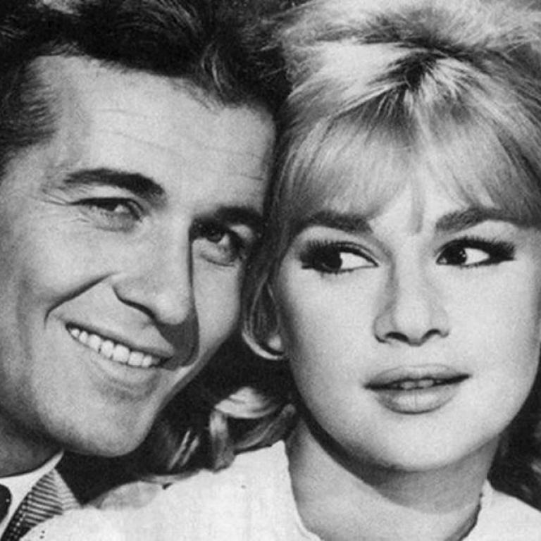 Αλίκη Βουγιουκλάκη και Δημήτρης Παπαμιχαήλ/Φωτογραφία Finos Film