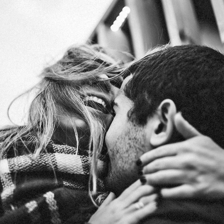 Γιατί κάποιοι αποφεύγουν τις αγκαλιές