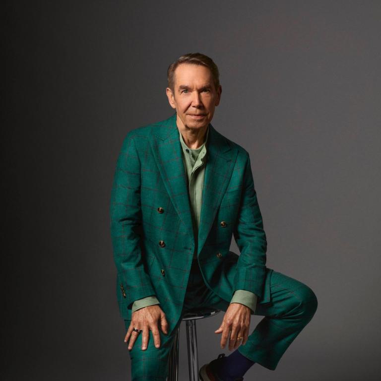 Στην Αθήνα με τον Jeff Koons: «Να είμαστε ανοιχτοί, χωρίς διακρίσεις και ιεραρχίες. Αυτό θα πει πολιτισμός»