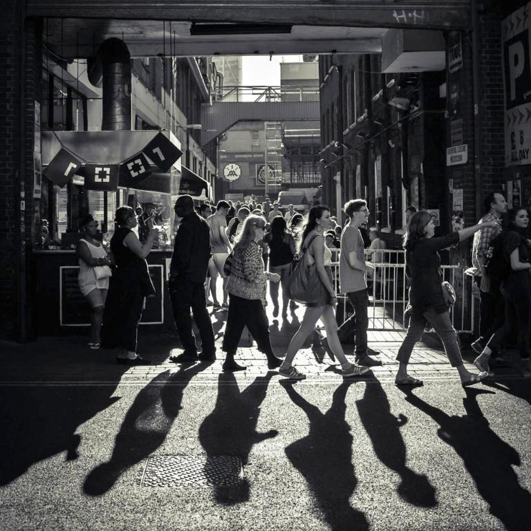 Por fim, vale lembrar que a Beiersdorf, grupo detentor da marca Nivea, apresentou, recentemente, uma novidade: o Nivea Creme Natural Touch. Não é ums substituição à famosa lata azul, mas, sim, uma versão mais sustentável e vegana.