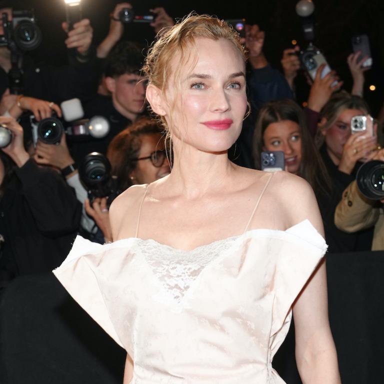 Η Νταϊάν Κρούγκερ στο show της Βικτόρια Μπέκαμ, εβδομάδα μόδας 2026 Παρίσι