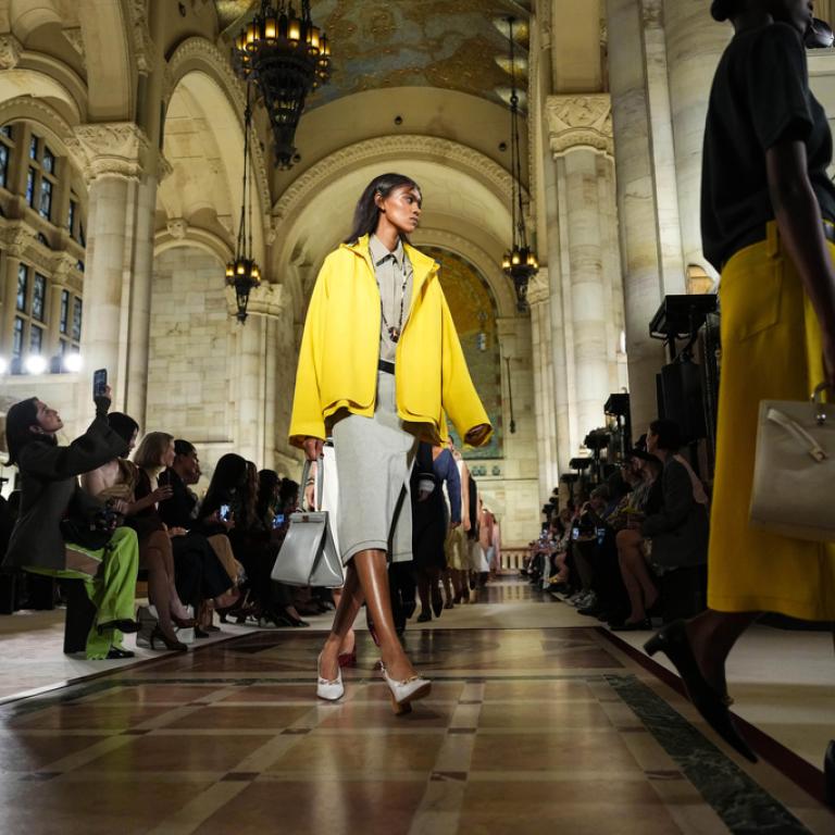 τσαντες τασεις