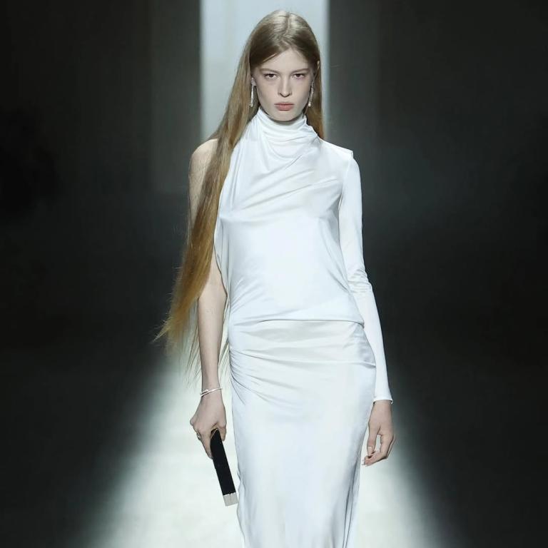 H Βίβιαν Τζένα Γουίλσον στην επίδειξη του Gucci FW26