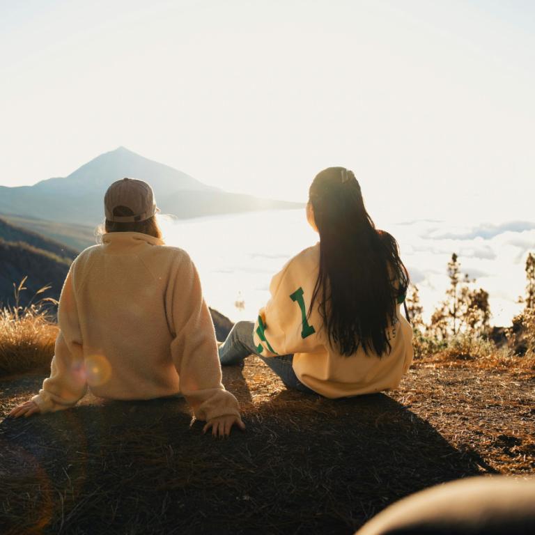 Δύο φίλες στο βουνό 