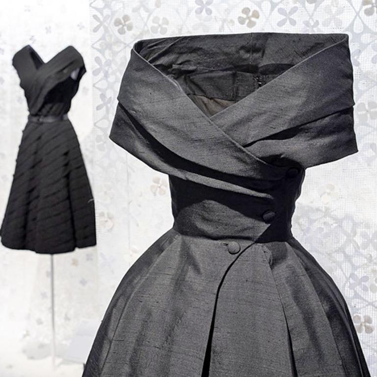 Φωτογραφία από την έκθεση των δύο σχεδιαστών 