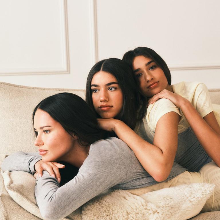 Η Αντριάνα Λίμα με τις κόρες της