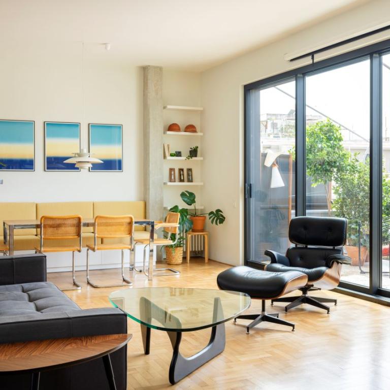 Ανακαίνιση διαμερίσματος στα Εξάρχεια