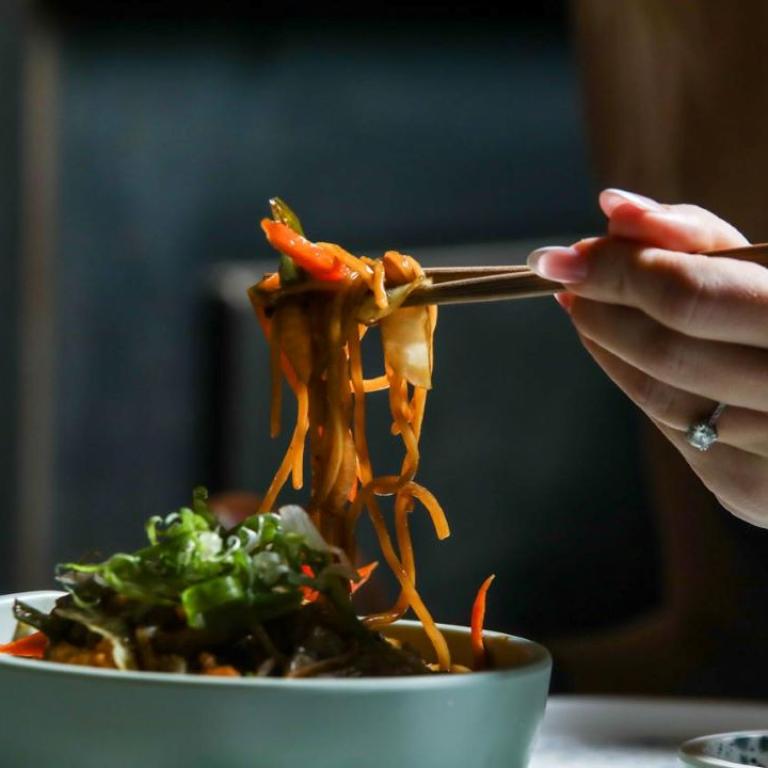 Ασιατικιή κουζίνα στην Καλλιθέα