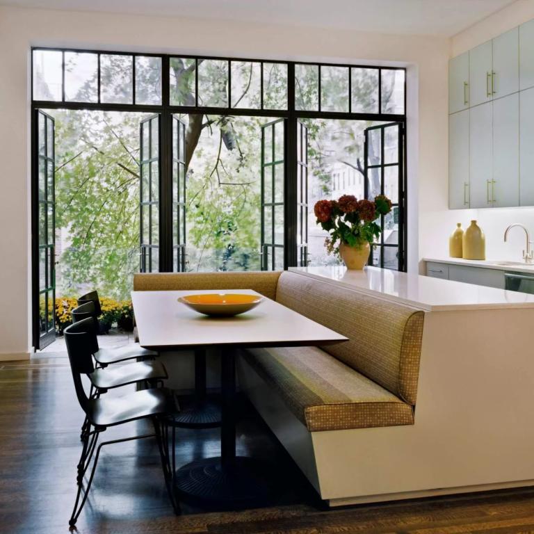 Η τάση του banquette στην κουζίνα