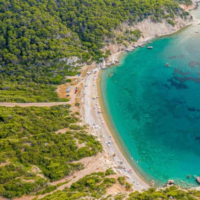 Παραλία Σκαλωσιά, Λουτράκι