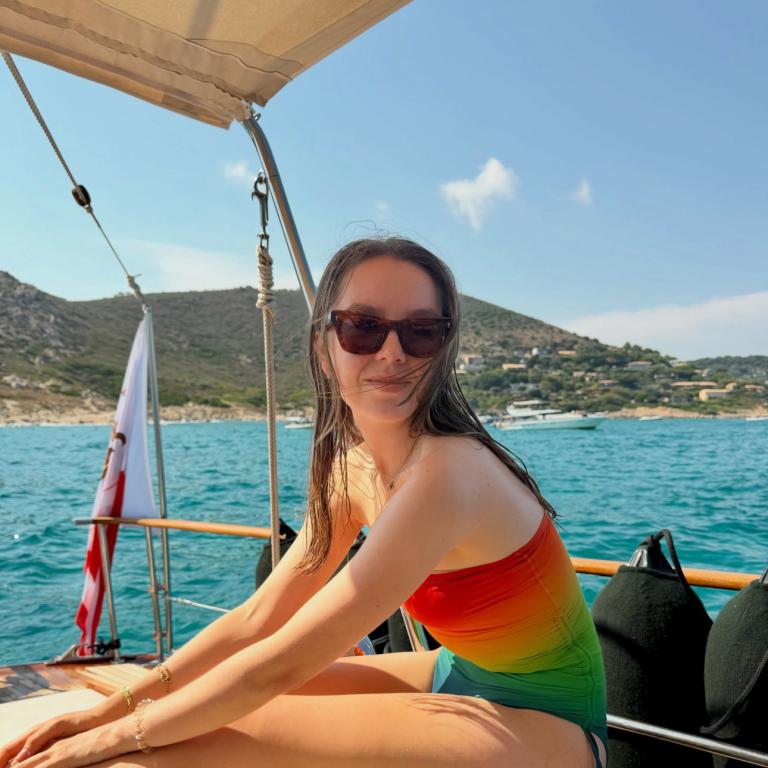 Τι διαβάζει η πριγκίπισσα Αλεξάνδρα του Αννόβερου