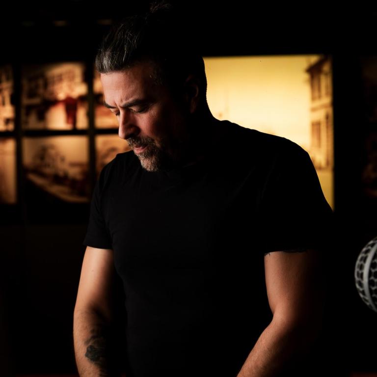 Γιάννης Αϊβάζης