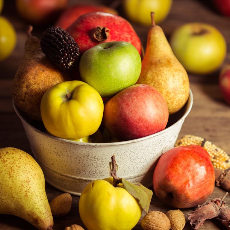 Φθινοπωρινά φρούτα Φωτογραφία: Shutterstock
