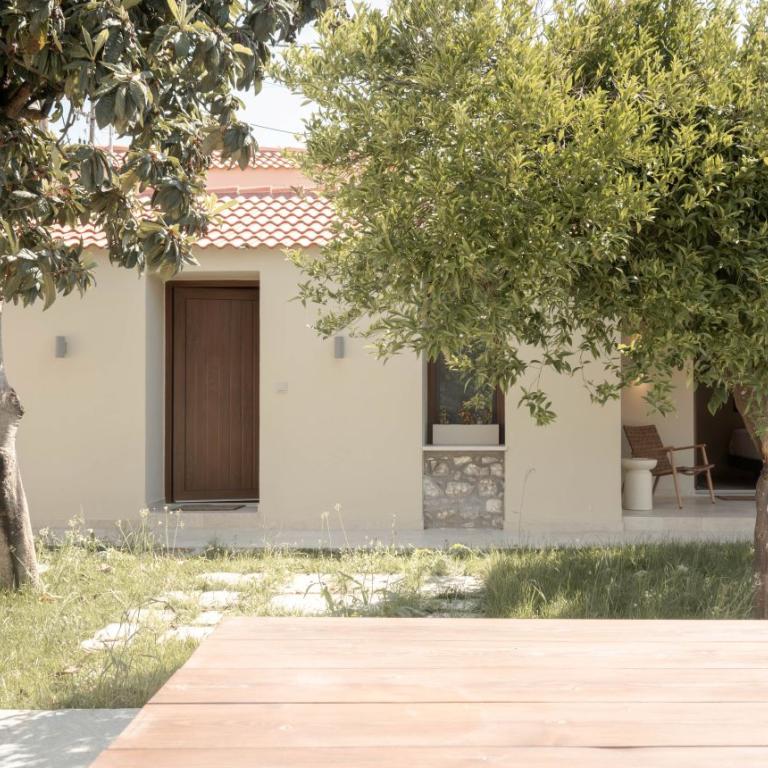 Ανακαίνιση σπιτιού στη Ναύπακτο