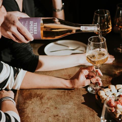 Πρώτα αυλαία, μετά ποτό -5 παραστάσεις και 5 μπαρ για να συνεχίσεις τη βραδιά