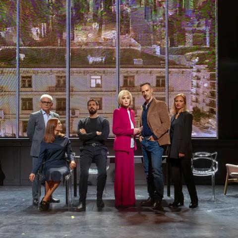 Ποιες παραστάσεις να δείτε τα Χριστούγεννα