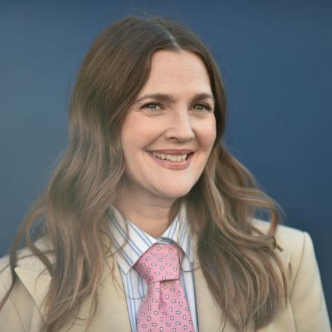 Η Ντρου Μπάριμορ σε βίντεο χωρίς μακιγιάζ