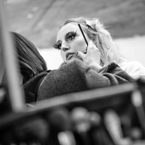 Pre-Xmas Glow: Το beauty boost που χρειάζεται η επιδερμίδα πριν τις γιορτές