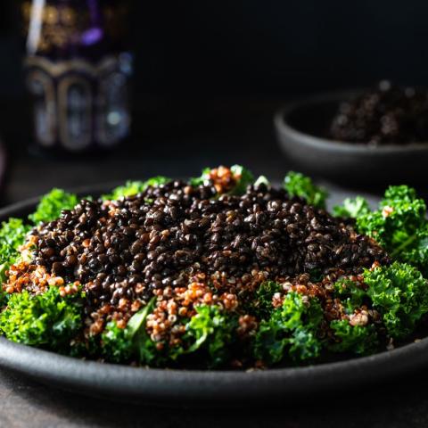 Οι μαύρες φακές είναι η νέα τάση στη διατροφή