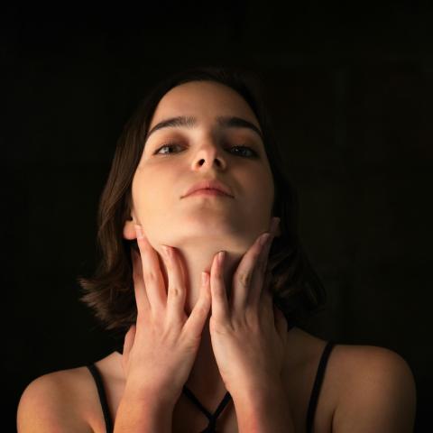 Πονόλαιμος /Φωτογραφία Unsplash 