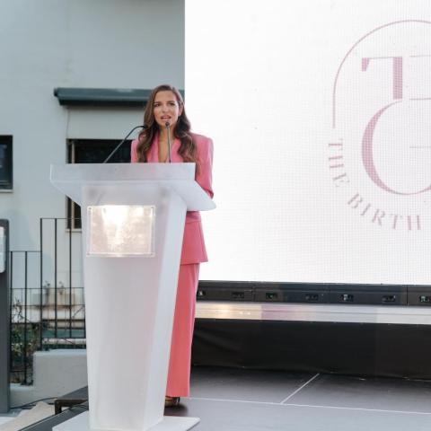 Η Εριέττα Κούρκουλου στα εγκαίνια του The Birth Center