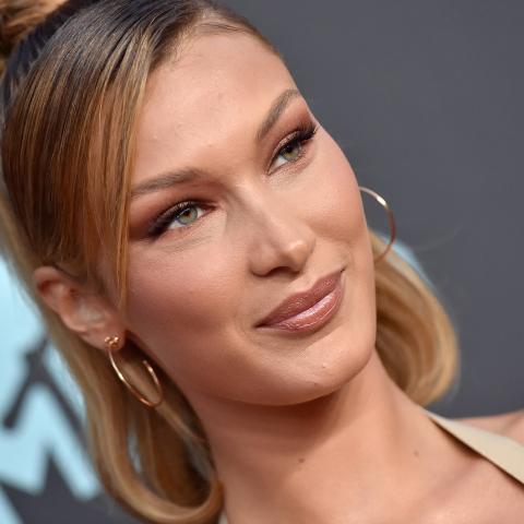 Η Μπέλα Χαντίντ στα βραβεία MTV/Φωτογραφία Getty Images