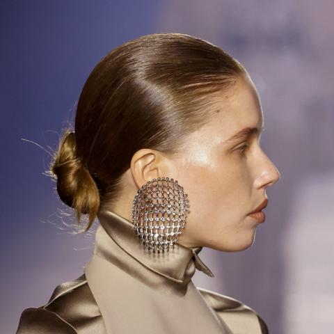 Επίδειξη μόδας Mugler, SS 2025