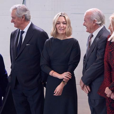 Η Μάρτα Ορτέγκα με παπούτσια Zara