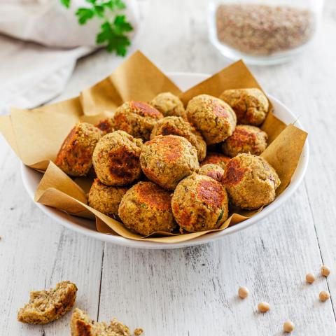 Οι κεφτέδες αλλιώς: 3 εύκολες συνταγές χωρίς κρέας