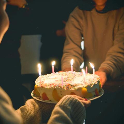 Τούρτα με κεράκια