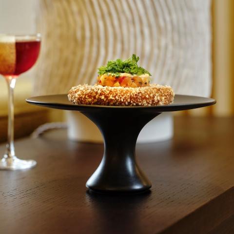 Στο lobby του ξενοδοχείου King George