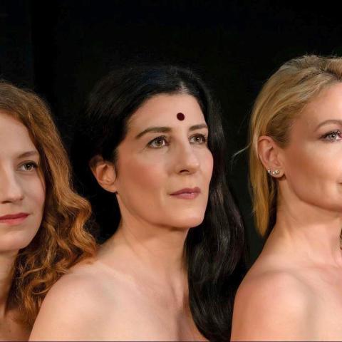 Είδαμε στο θέατρο την «Πλεξούδα»