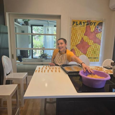 Η Ευδοκία Ρουμελιώτη στην κουζίνα της