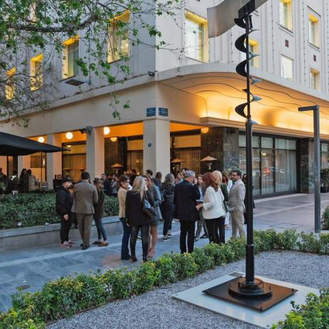 Παρουσίαση έργου του Takis