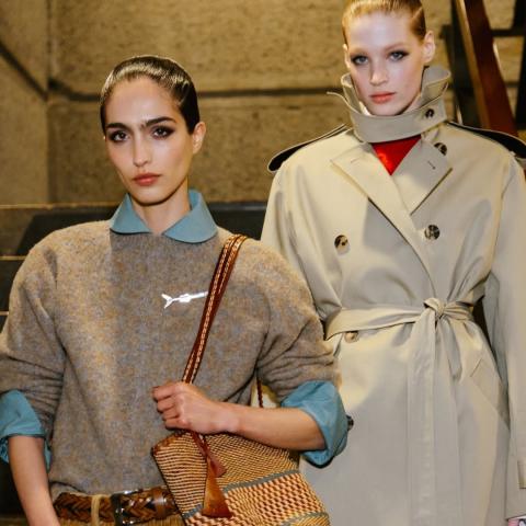 Oι καρφίτσες επέστρεψαν