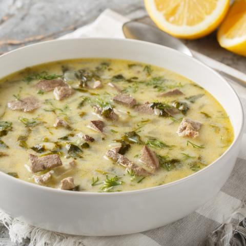 Μαγειρίτσα σε πιάτο