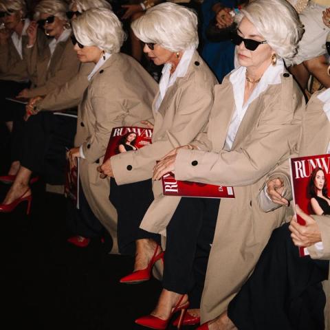 Πόσες Μιράντες χωράνε σε μία φωτογραφία;