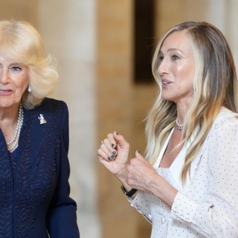 Σάρα Τζέσικα Πάρκερ και βασίλισσα Καμίλα στη Νέα Υόρκη