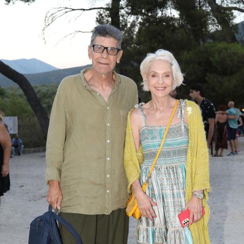 Γιάννης Μπέζος και Ναταλία Τσαλίκη στην Επίδαυρο