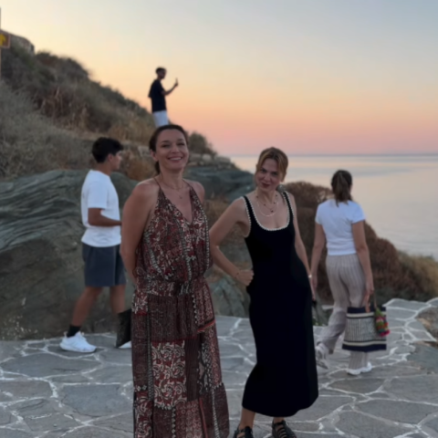 Κάτια Ζυγούλη-Ρένα Μόρφη στη Σίφνο