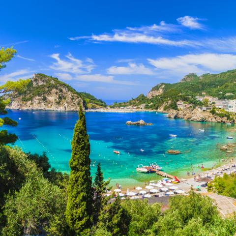 Γιατί να επισκεφθεί κανείς την Κέρκυρα