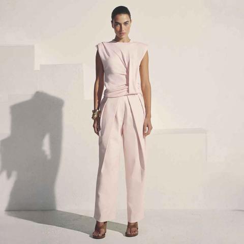 00002-donna-karan-spring-2027-ready-to-wear-credit-brand.jpg