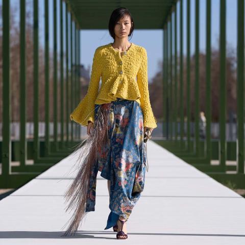 mustard_yellow_dior.jpg