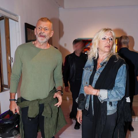 Απόστολος Γκλέτσος, Ιζαμπέλα Αρβανίτη