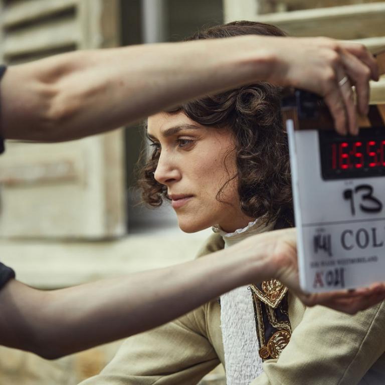 «Πριν μπείτε στο σπίτι, χαμογελάστε» Αυτός ο μπαμπάς έγινε viral με